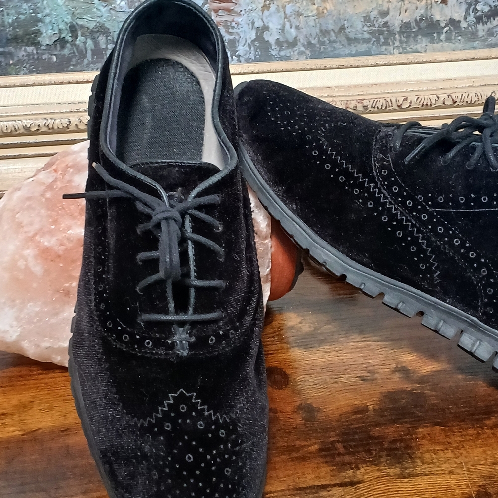 Cole Haan Black Velvet Oxfords 8.5 - Picture 4 of 6